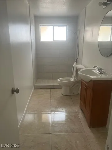 $1,800 | 1810 East Vegas Valley Drive, Las Vegas, NV 89169