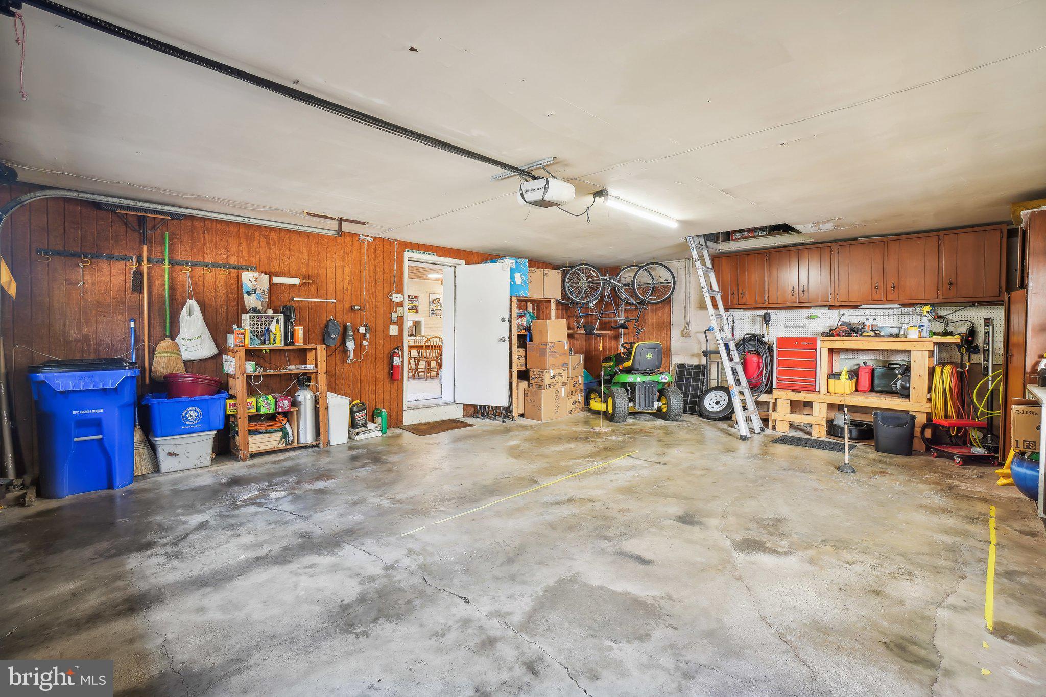 10404 Naglee Road Silver Spring, MD 20903 - Photo 32 of 35