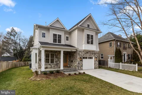 $2,899,000 | 7804 Custer Road, Bethesda, MD 20814