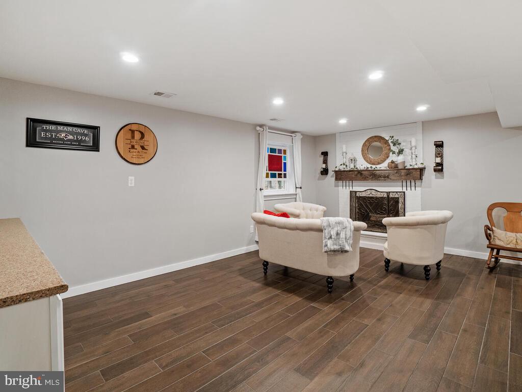 11791 Rowe Road Monrovia, MD 21770 - Photo 31 of 55 Family Room
