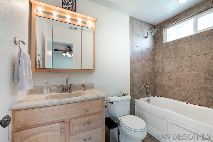 10236 Rio Camino Lakeside, CA 92040 - Photo 20 of 25 Gallery Image 20
