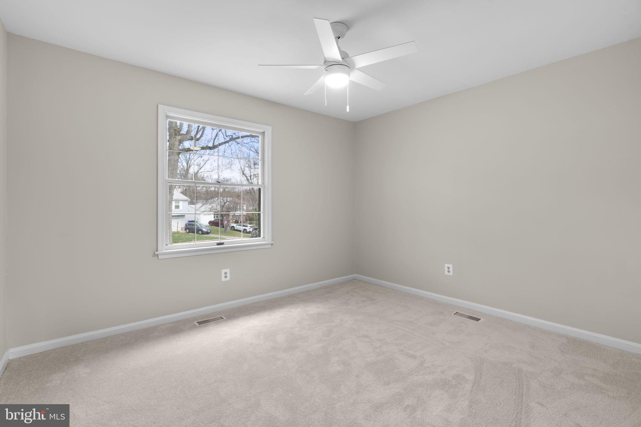 6968 Sunfleck Row Columbia, MD 21045 - Photo 23 of 45 an empty room with a window