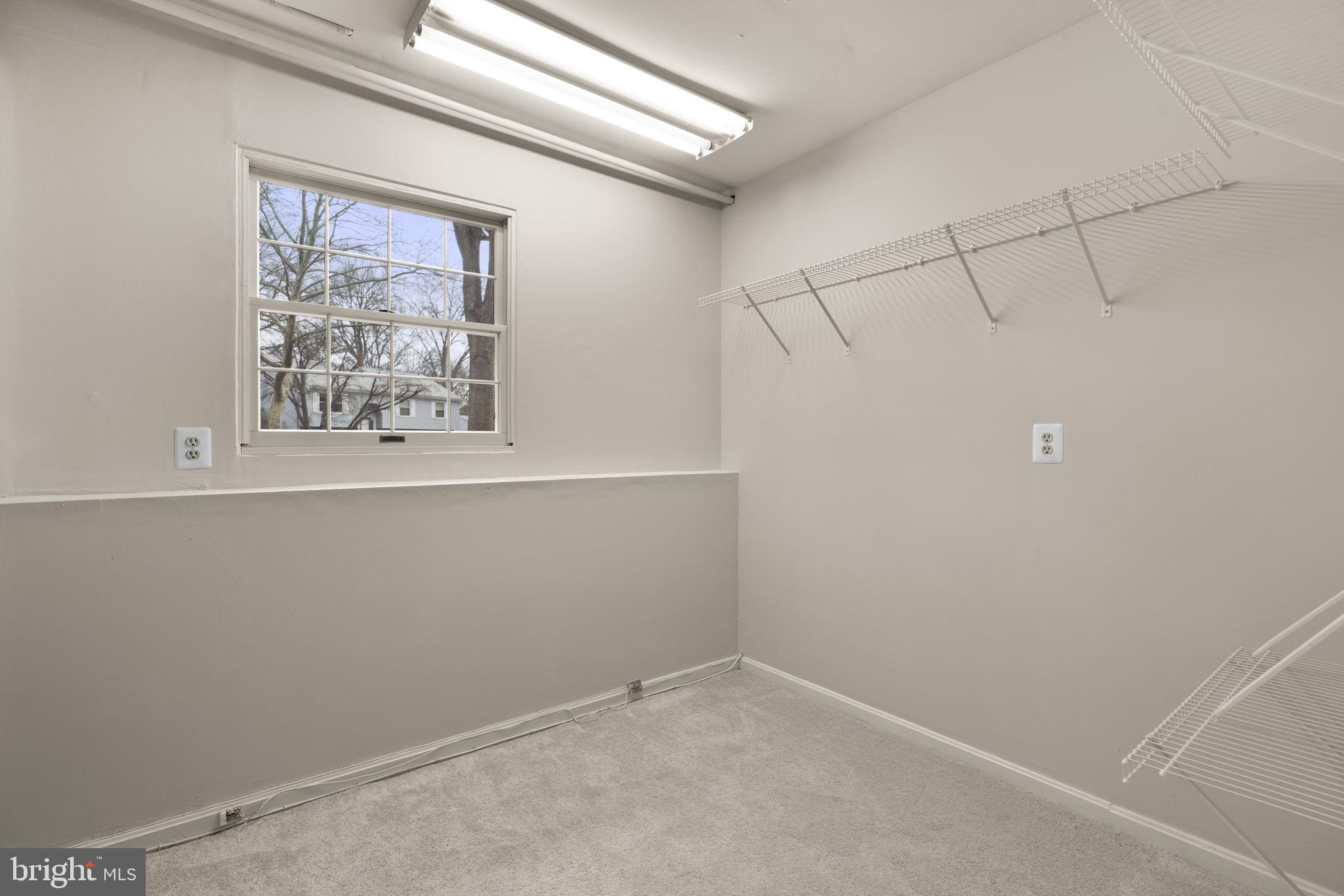 6968 Sunfleck Row Columbia, MD 21045 - Photo 34 of 45 a view of a small space