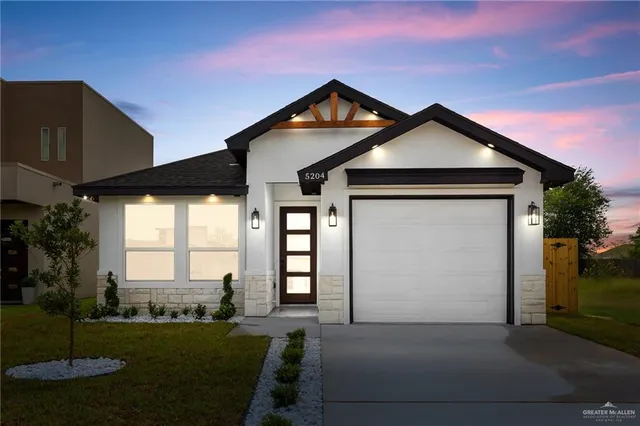 $279,800 | 5204 Shalom Drive, Edinburg, TX 78539