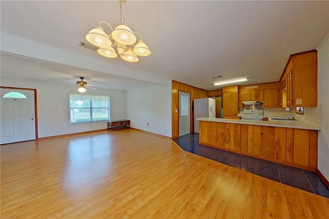 $189,900 | 1261 Lake Street, Waycross, GA 31503