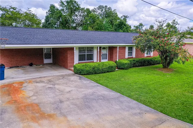 $189,900 | 1261 Lake Street, Waycross, GA 31503
