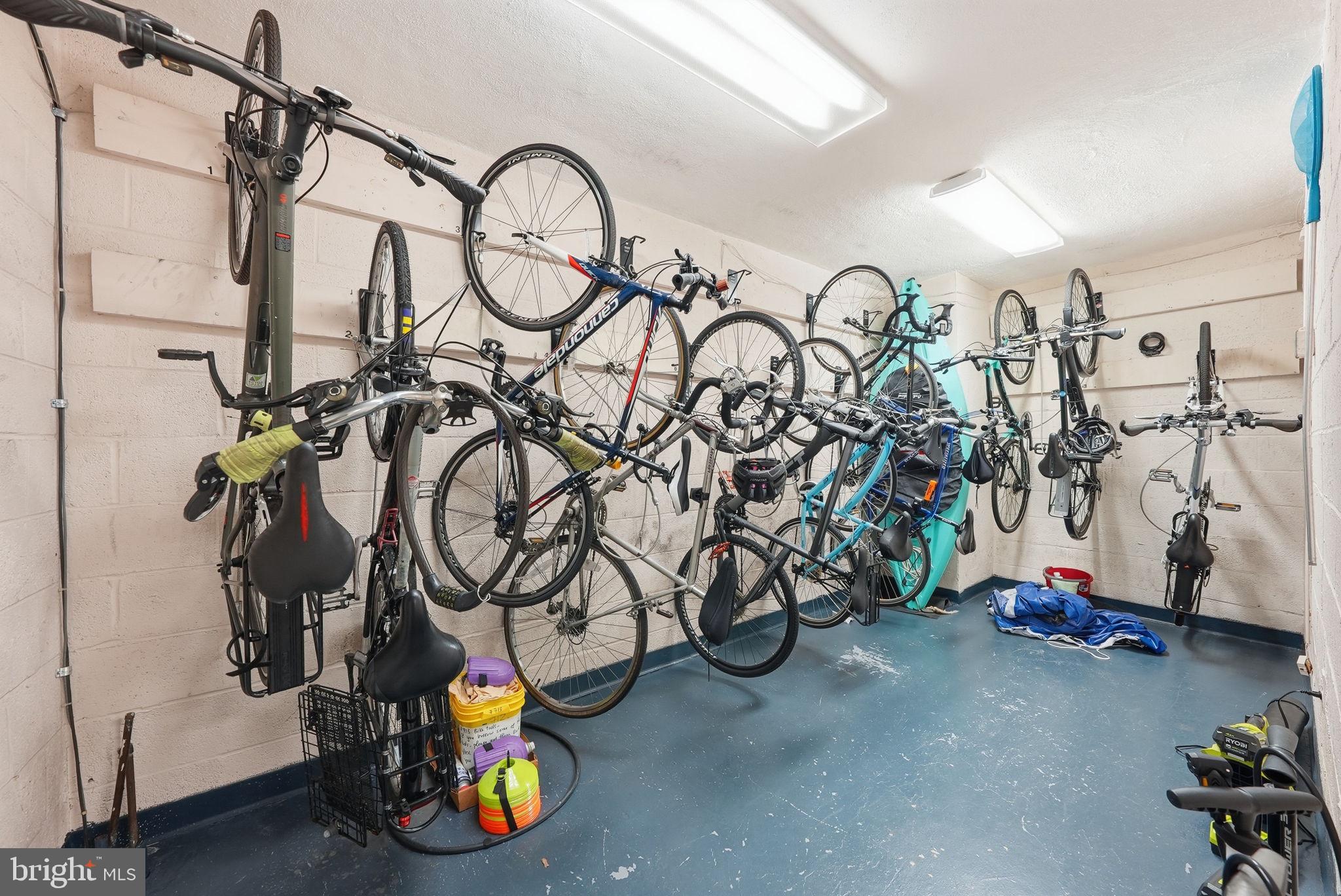 2829 Connecticut Avenue Northwest, Unit 709 Washington, DC 20008 - Photo 23 of 23