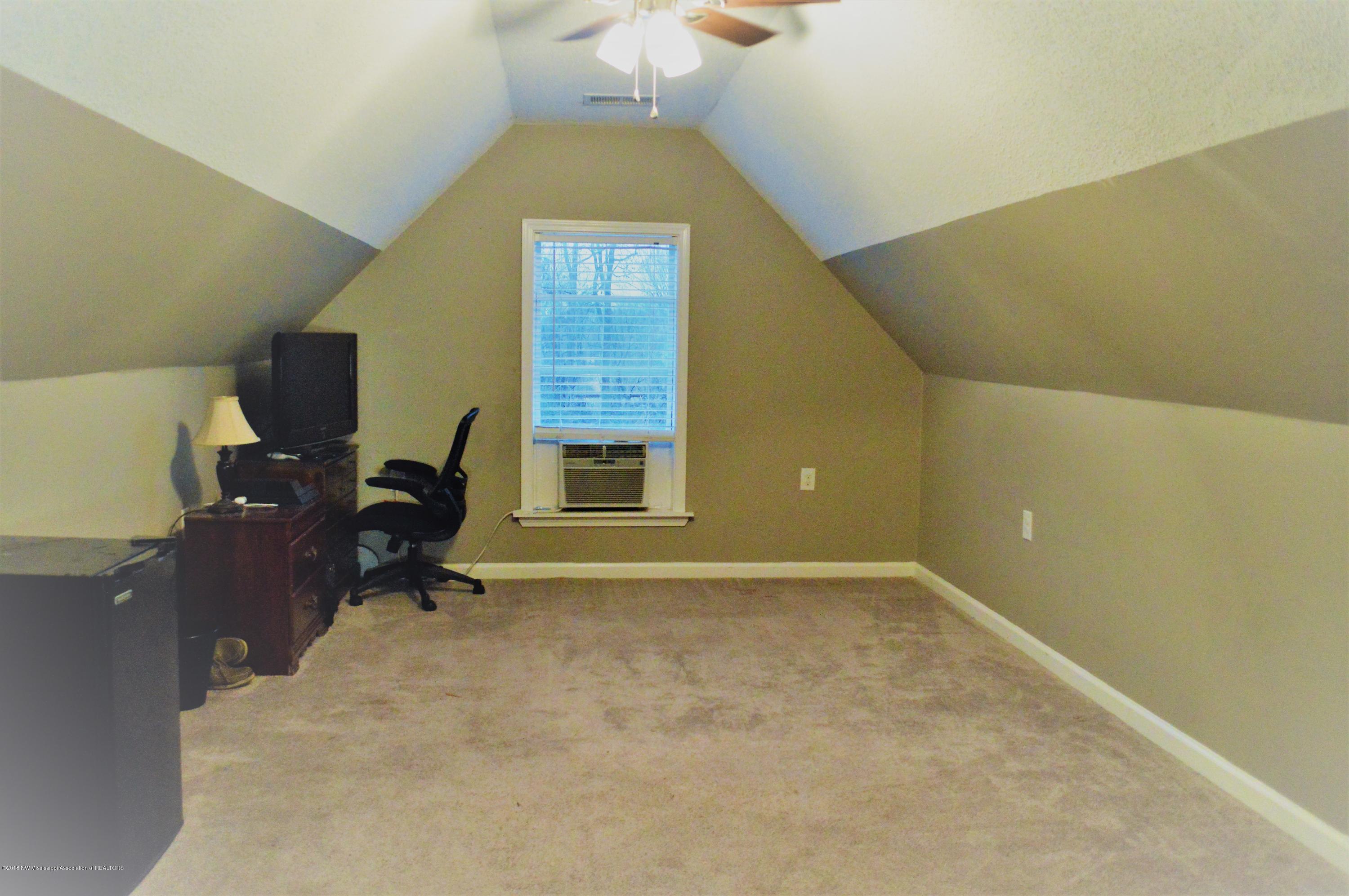 1857 Timber Way North Hernando, MS 38632 - Photo 27 of 33 DSC_0459