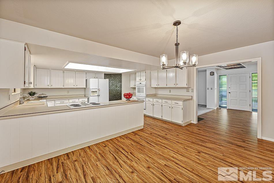 5125 Rio Pinar Drive Reno, NV 89509 - Photo 8 of 35 Photo 8