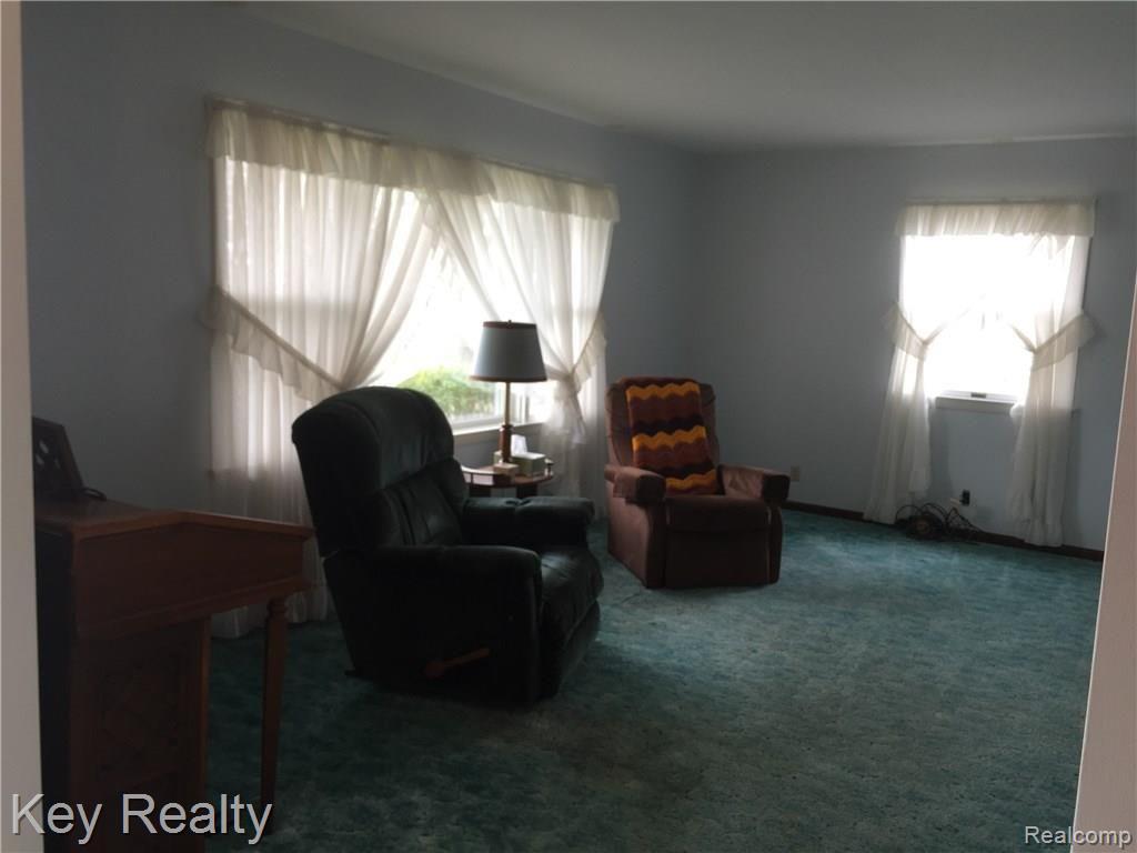 4777 Heiss Road Monroe, MI 48162 - Photo 9 of 23