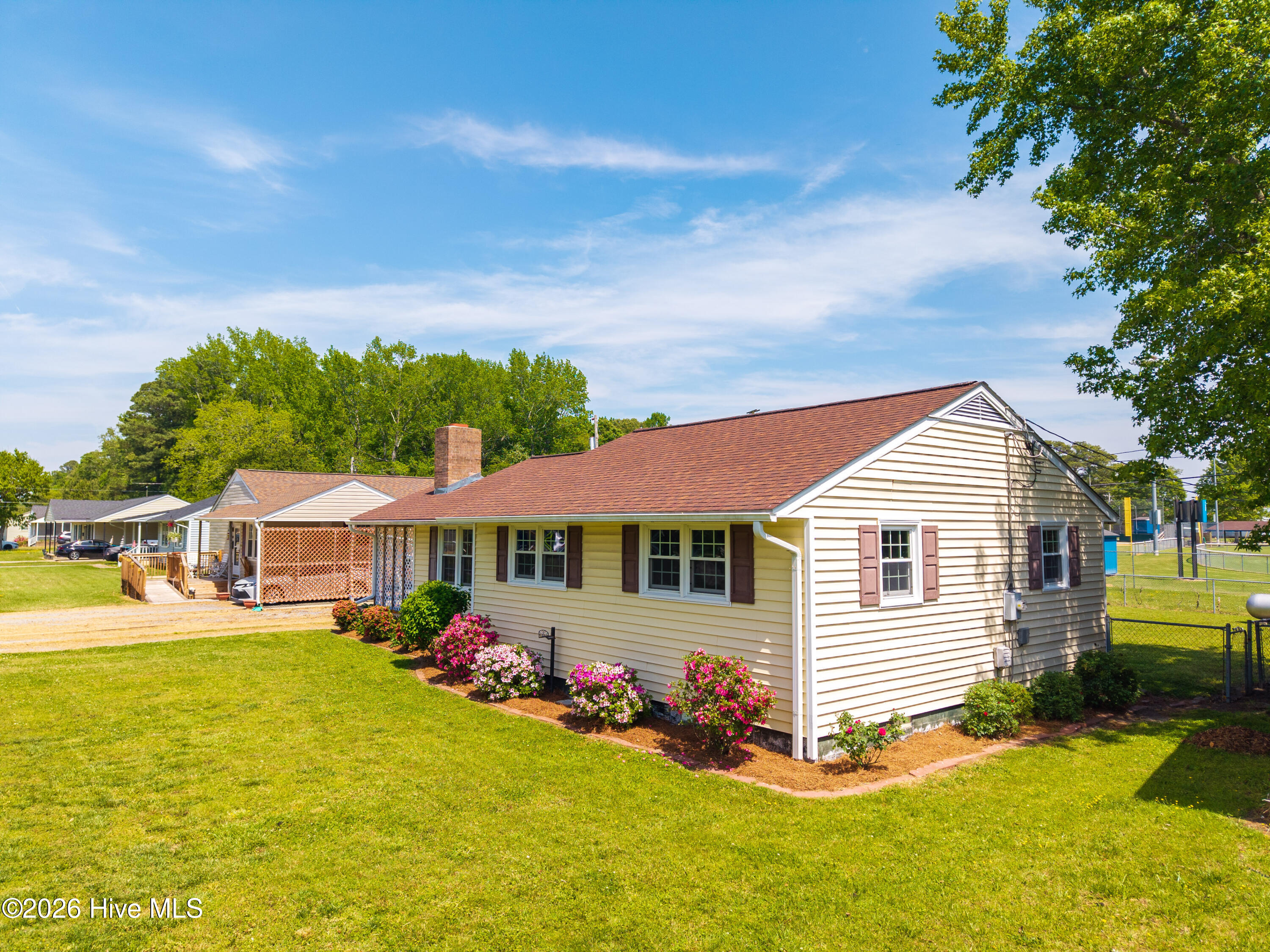 906 Stratford Road Edenton, NC 27932 - Photo 3 of 29 3