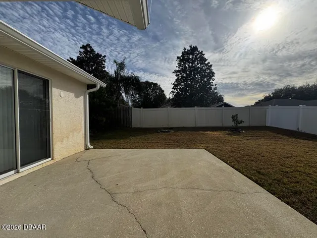 $2,295 | 252 Fountain Lake Boulevard, Daytona Beach, FL 32117