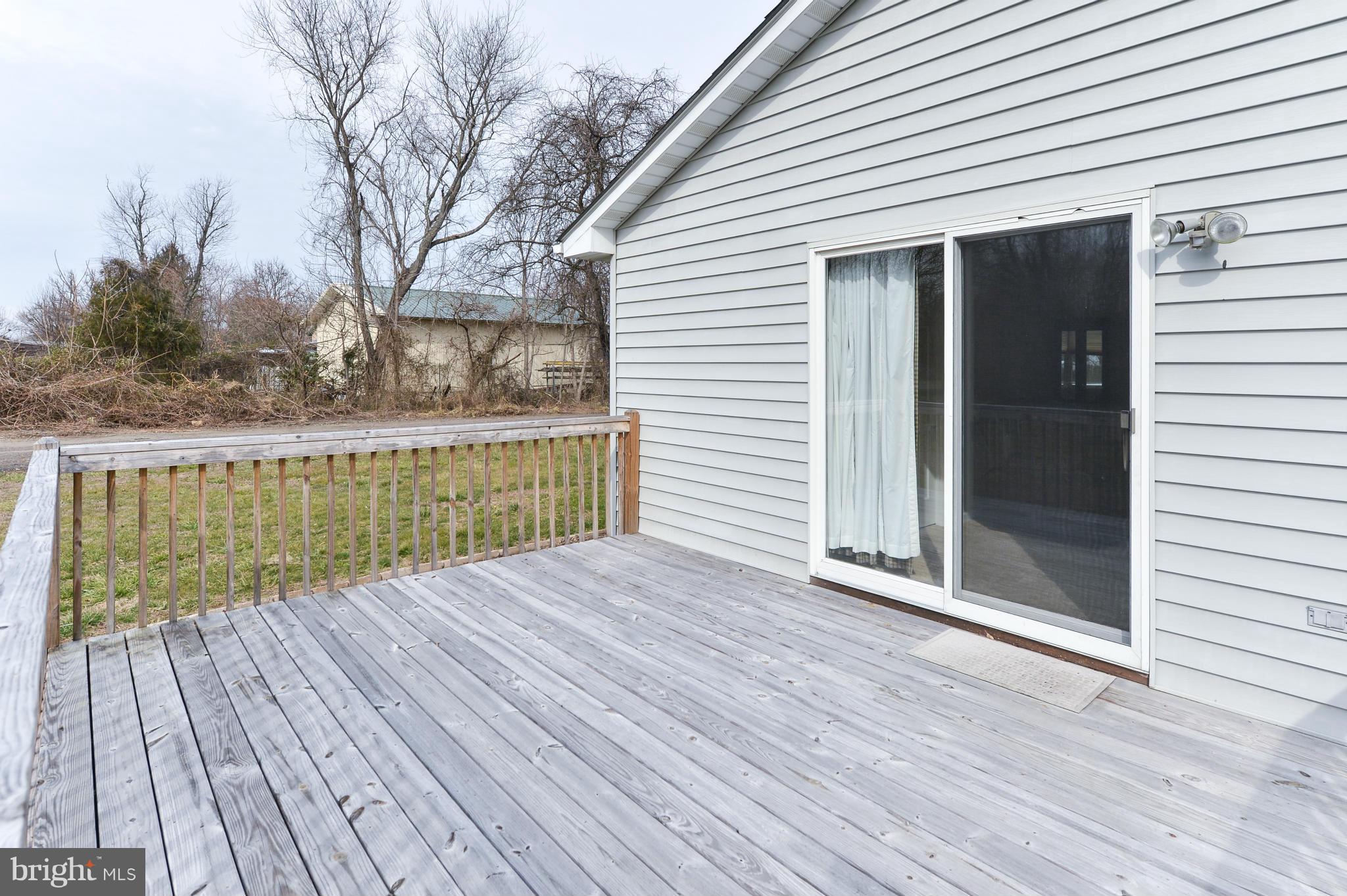 249 Maloney Road Elkton, MD 21921 - Photo 14 of 20 SLIDER TO DECK
