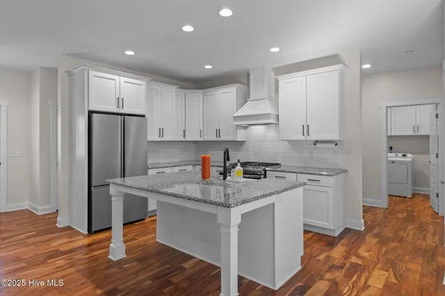 $565,000 | 110 P3104, West End, NC 27376