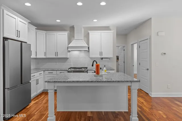 $565,000 | 110 P3104, West End, NC 27376