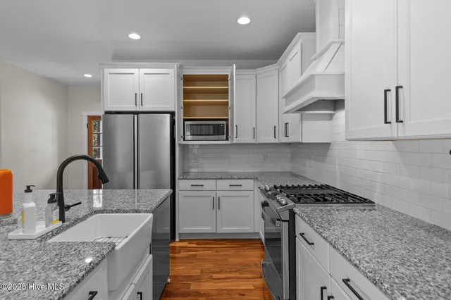 $565,000 | 110 P3104, West End, NC 27376