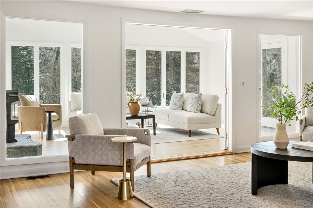 25 Half Mile Road Barrington, RI 02806 - Photo 4 of 19