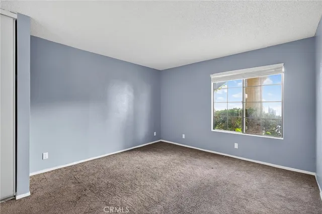 $1,800 | 2554 Olive Drive, Unit 165, Palmdale, CA 93550