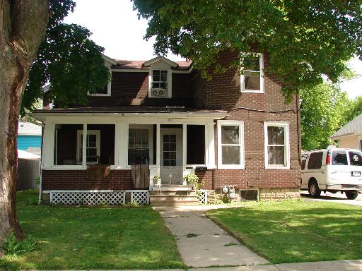 804 Claim Street Aurora, IL 60505 - Photo 1 of 14