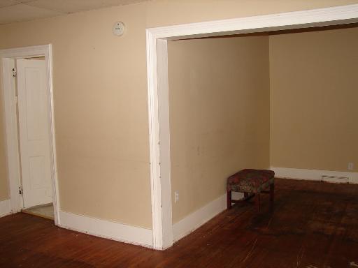 804 Claim Street Aurora, IL 60505 - Photo 4 of 14