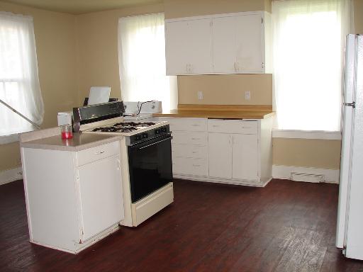 804 Claim Street Aurora, IL 60505 - Photo 6 of 14