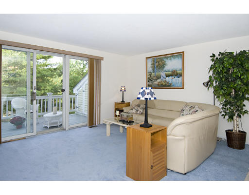 55 Abington Road, Unit 55 Danvers, MA 01923 - Photo 5 of 14 Gallery Image 5