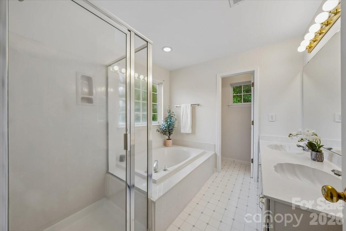 2520 Thornfield Road Charlotte, NC 28273 - Photo 20 of 34