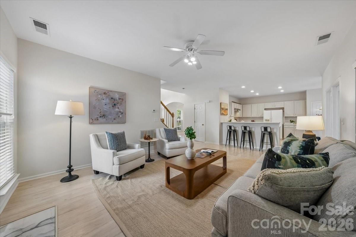 2520 Thornfield Road Charlotte, NC 28273 - Photo 6 of 34