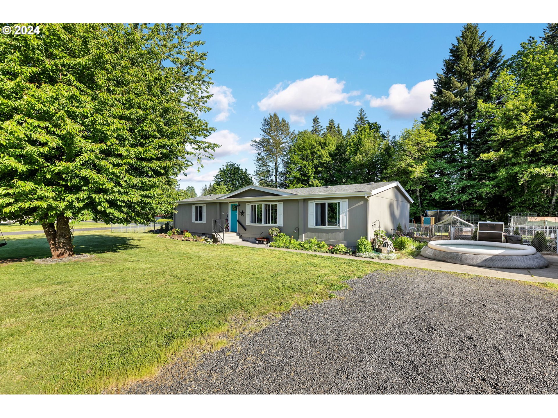 121 Vada Road Carson, WA 98610 - Photo 1 of 39 Gallery Image 1