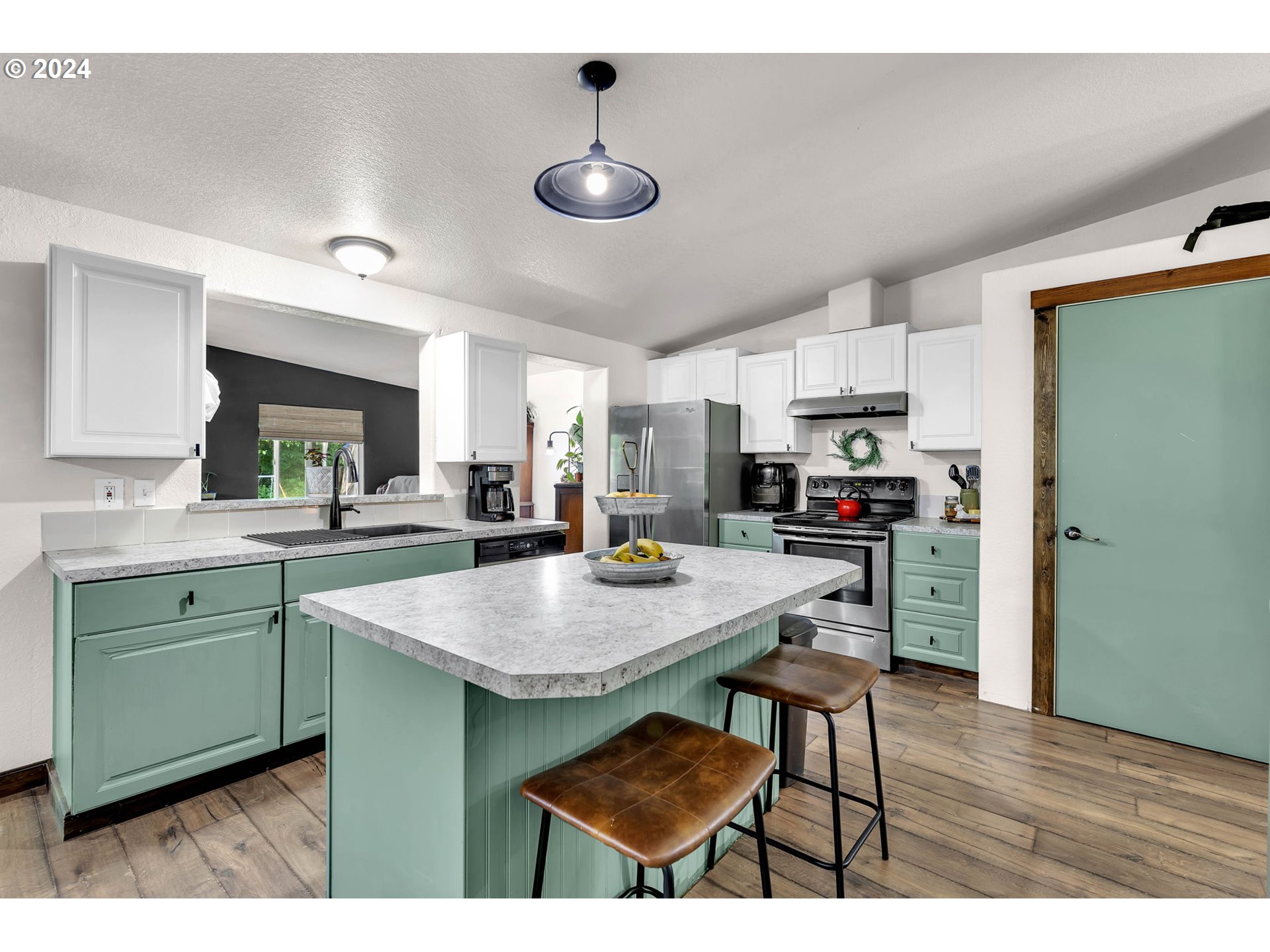 121 Vada Road Carson, WA 98610 - Photo 14 of 39 Gallery Image 14