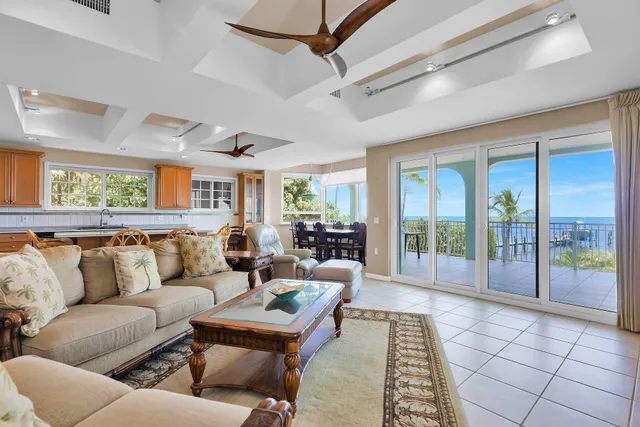 $2,975,000 | 159 Atlantic Cir Drive, Tavernier, FL 33070