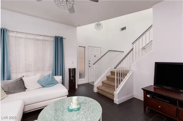 $1,899 | 6513 Angel Mountain Avenue, Las Vegas, NV 89130