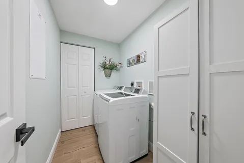 a view of utility room with washer and dryer