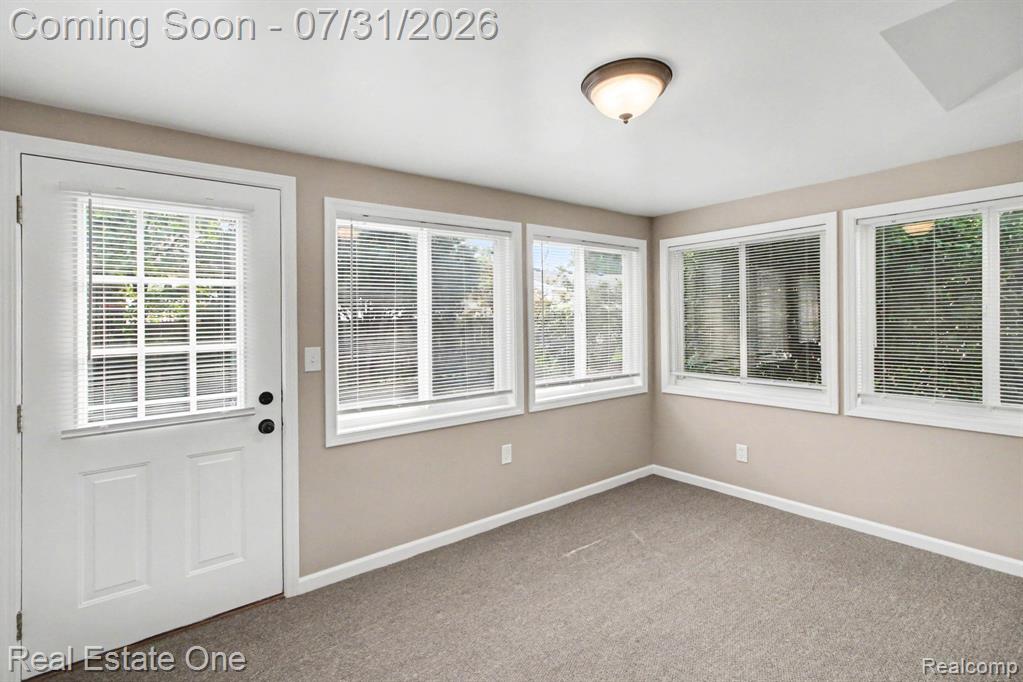 9116 Hix Road Livonia, MI 48150 - Photo 14 of 31