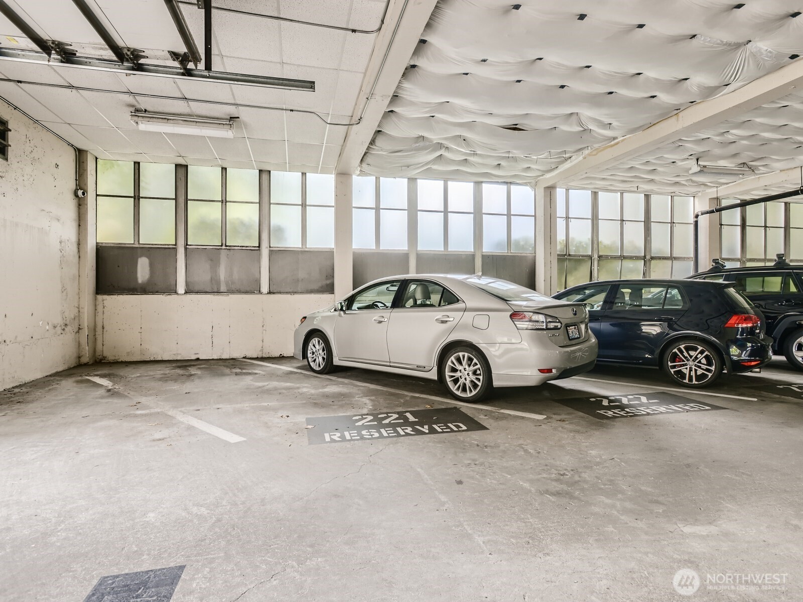 201 Galer Street, Unit 163 Seattle, WA 98109 - Photo 17 of 26 a view of a car garage
