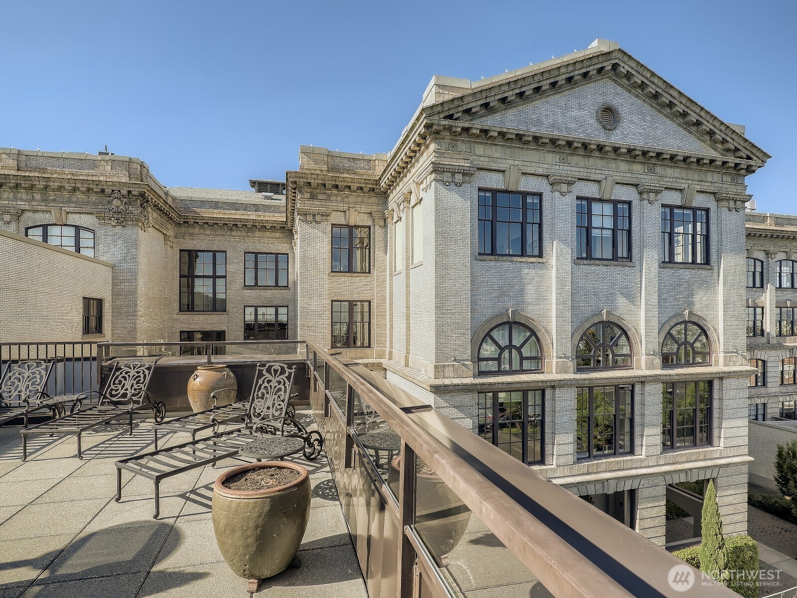 201 Galer Street, Unit 163 Seattle, WA 98109 - Photo 21 of 26 a front view of a house with windows