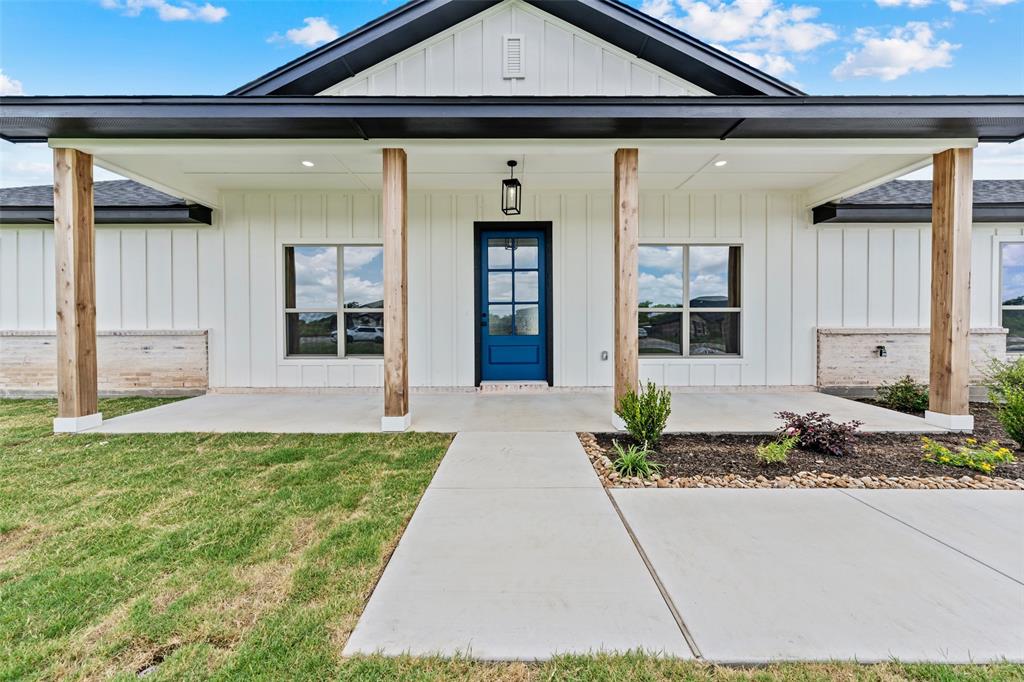 138 Dana Pt Road Lorena, TX 76655 - Photo 4 of 24 Exterior entry