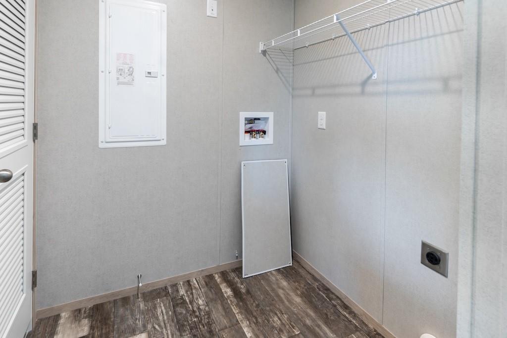 321 Beallsville Road Bentleyville, PA 15314 - Photo 11 of 27 a view of a hallway