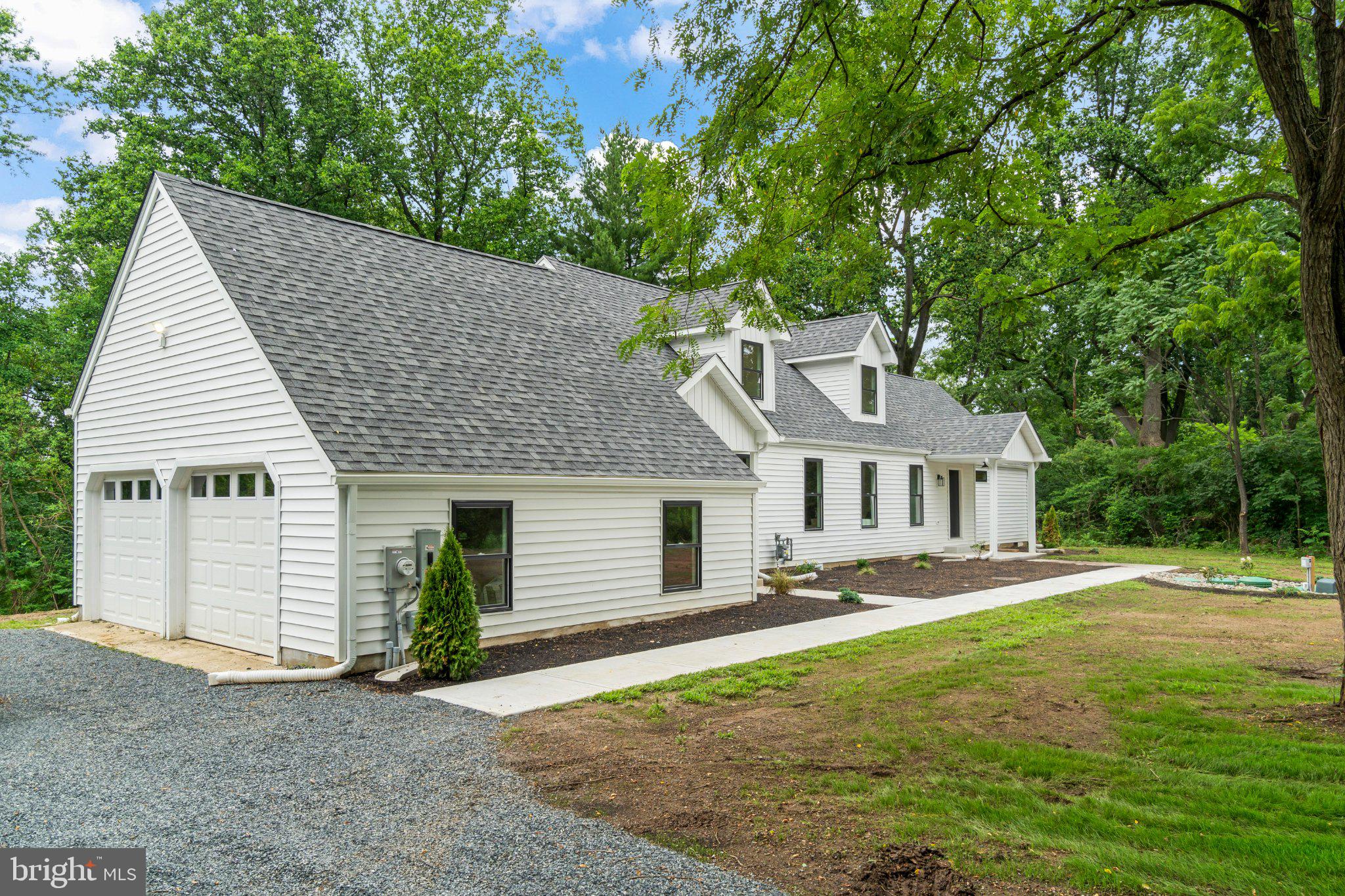 23 Nelson Ridge Road Princeton, NJ 08540 - Photo 4 of 65 Charming home nestled in nature's embrace.