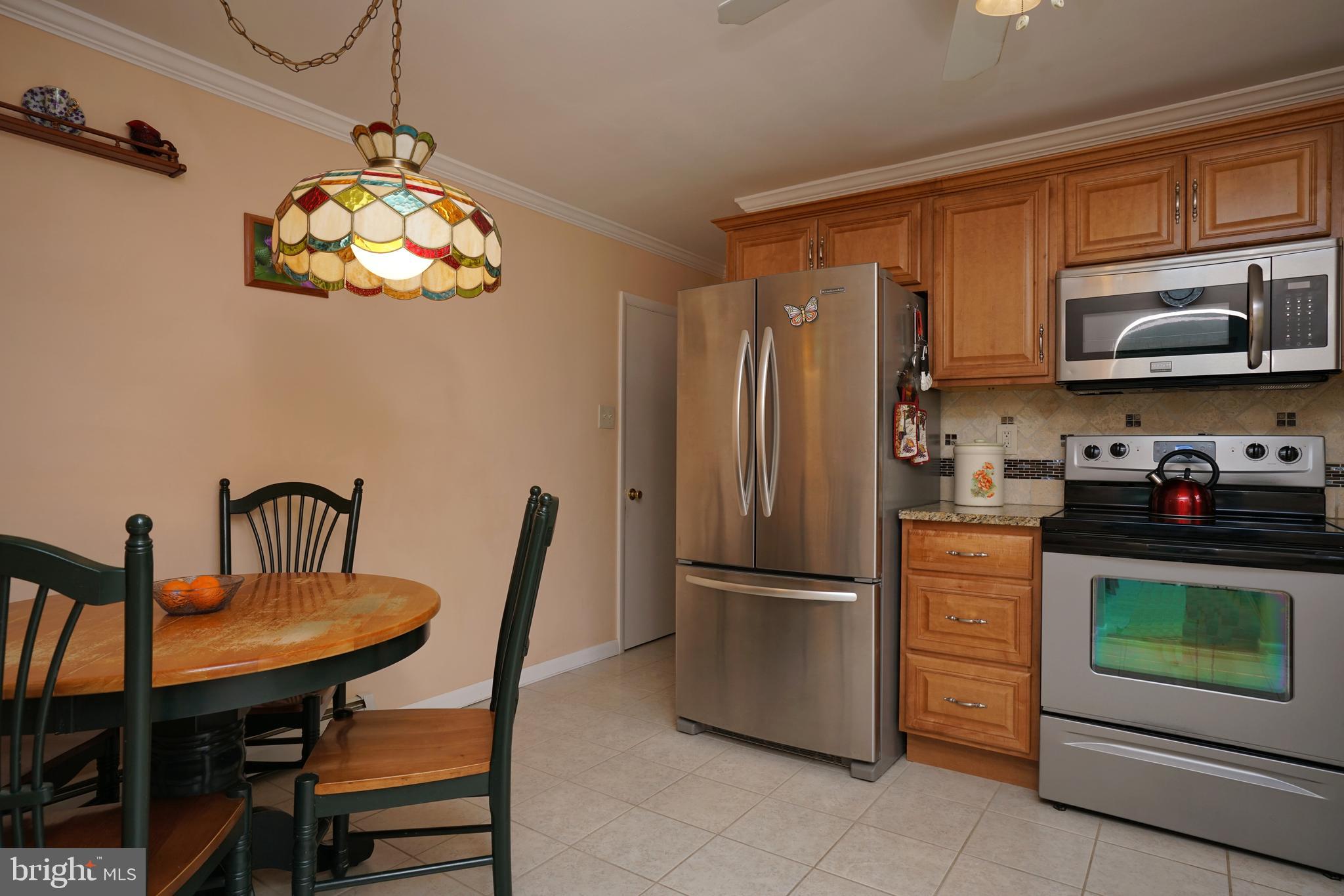 228 Upper Stump Road Chalfont, PA 18914 - Photo 6 of 19 Kitchen