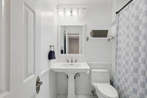 $574,900 | 26 Village Green, Unit 26, Bardonia, NY 10954