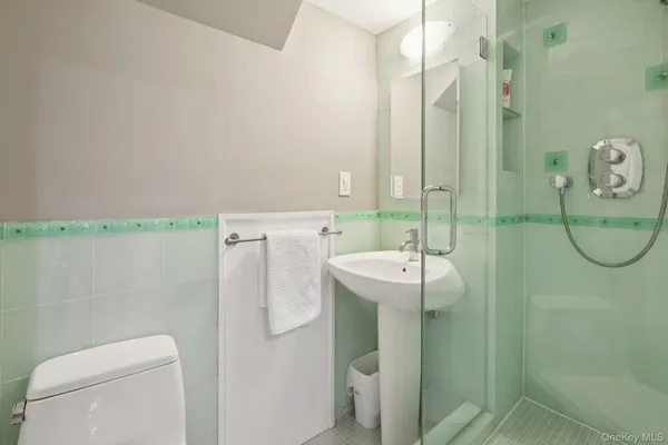 $574,900 | 26 Village Green, Unit 26, Bardonia, NY 10954