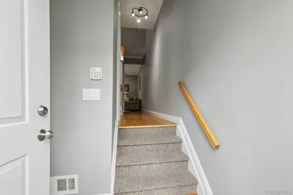 $574,900 | 26 Village Green, Unit 26, Bardonia, NY 10954