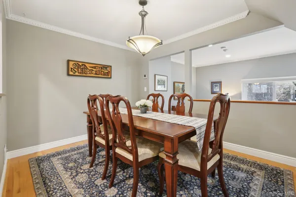 $574,900 | 26 Village Green, Unit 26, Bardonia, NY 10954