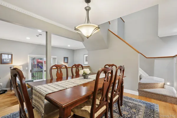 $574,900 | 26 Village Green, Unit 26, Bardonia, NY 10954
