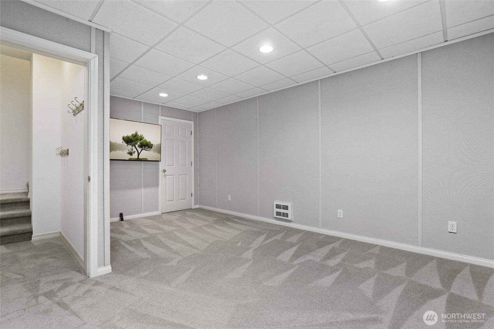 10625 Northeast 173rd Place Bothell, WA 98011 - Photo 26 of 35