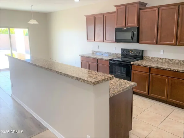 $2,095 | 5085 South 243rd Drive, Buckeye, AZ 85326