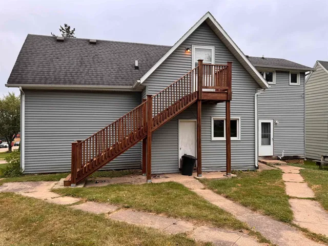 $234,900 | 409 South Monroe Street, Monticello, WI 53570