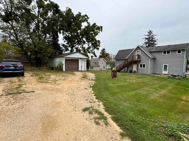 $234,900 | 409 South Monroe Street, Monticello, WI 53570