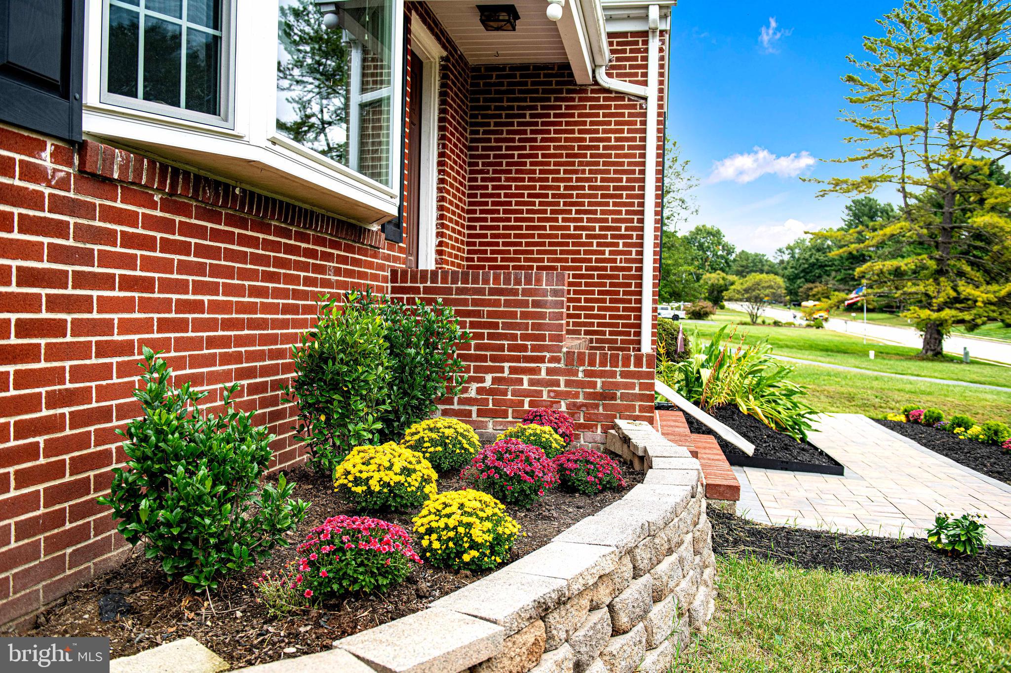 106 West Ring Factory Road Bel Air, MD 21014 - Photo 5 of 46 Brick hardscaped garden